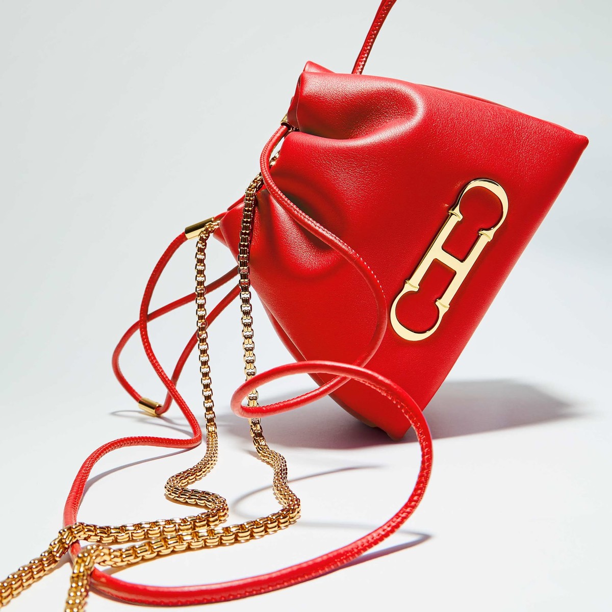 Bolso CH Red | CarolinaHerreraVisibility